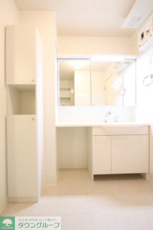 グローリアコート Aの物件内観写真